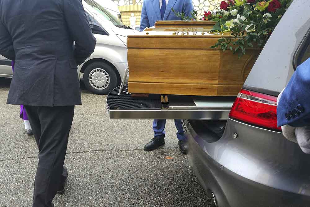 AUTOEIZACIÓN PARA TRASLADO DE CUERPOS